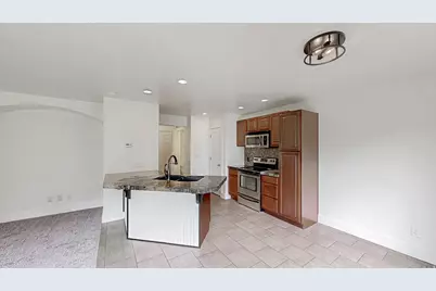 1226 Lily Pad Dr, Spanish Fork, UT 84660 - Photo 2
