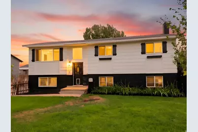 162 S Nye St, Roosevelt, UT 84066 - Photo 1