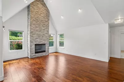 81 W 2950 N, Provo, UT 84604 - Photo 4