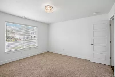 81 W 2950 N, Provo, UT 84604 - Photo 16