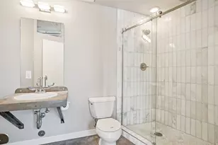 380 W 200 S, Salt Lake City, UT 84101 - Photo 12