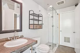 380 W 200 S, Salt Lake City, UT 84101 - Photo 16