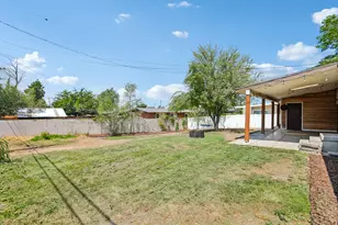 10242 S Marble St E, Sandy, UT 84094 - Photo 28