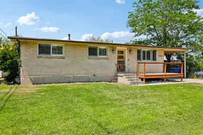 10242 S Marble St E, Sandy, UT 84094 - Photo 32