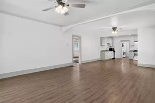 568 E 4th S, Ogden, UT 84404 - Photo 8