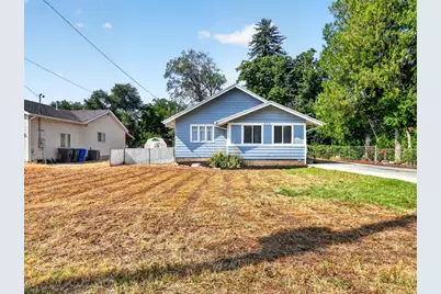 568 E 4th S, Ogden, UT 84404 - Photo 2