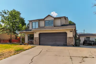 487 Ontario St, Tooele, UT 84074 - Photo 2