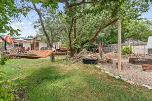 143 S Center St, Midway, UT 84049 - Photo 26