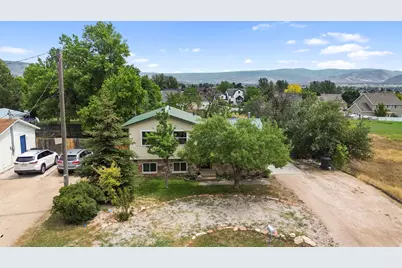 143 S Center St, Midway, UT 84049 - Photo 30