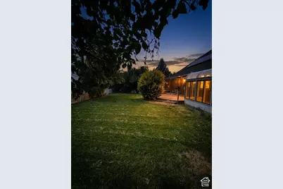28 E 1600 S, Payson, UT 84651 - Photo 4