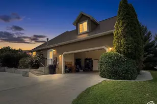 28 E 1600 S, Payson, UT 84651 - Photo 2