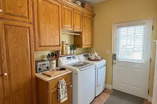 28 E 1600 S, Payson, UT 84651 - Photo 10