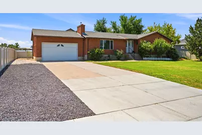 2513 W 1300 N, Clinton, UT 84015 - Photo 2