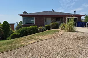 699 N Eastcapitol Blvd, Salt Lake City, UT 84103 - Photo 2