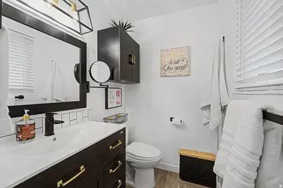 971 E 800 S, Bountiful, UT 84010 - Photo 22