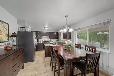 971 E 800 S, Bountiful, UT 84010 - Photo 12