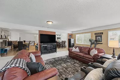 971 E 800 S, Bountiful, UT 84010 - Photo 8