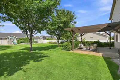 2029 N 170 W, Tooele, UT 84074 - Photo 30