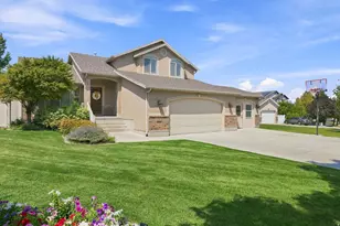 2029 N 170 W, Tooele, UT 84074 - Photo 2