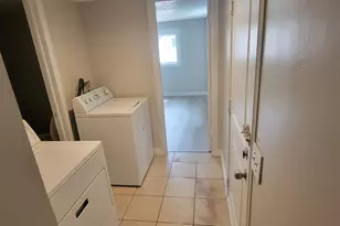 813 W Big Mountain Dr, Taylorsville, UT 84123 - Photo 10