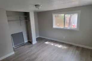 813 W Big Mountain Dr, Taylorsville, UT 84123 - Photo 12
