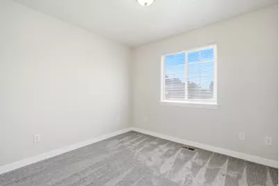 651 E 600 N, Roosevelt, UT 84066 - Photo 22