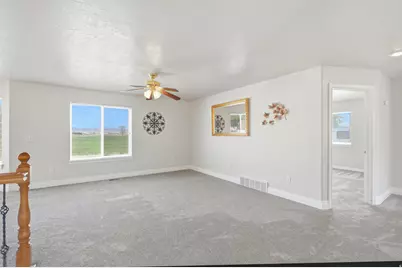651 E 600 N, Roosevelt, UT 84066 - Photo 8