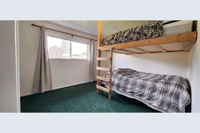 930 N 200 E, Price, UT 84501 - Photo 24