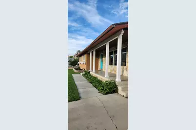 930 N 200 E, Price, UT 84501 - Photo 4