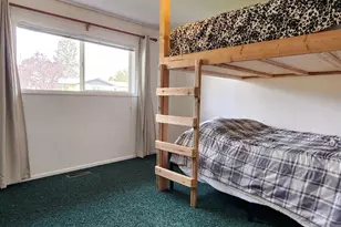 930 N 200 E, Price, UT 84501 - Photo 24