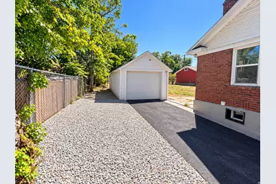 235 W International Ave N, Tooele, UT 84074 - Photo 22