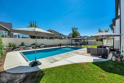 623 S Alberta Spruce Dr, Layton, UT 84041 - Photo 28