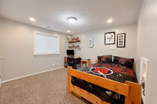 1087 Banbury Dr, Syracuse, UT 84075 - Photo 42