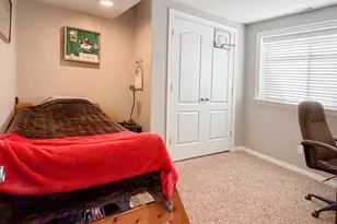 1087 Banbury Dr, Syracuse, UT 84075 - Photo 36