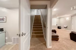 1087 Banbury Dr, Syracuse, UT 84075 - Photo 28