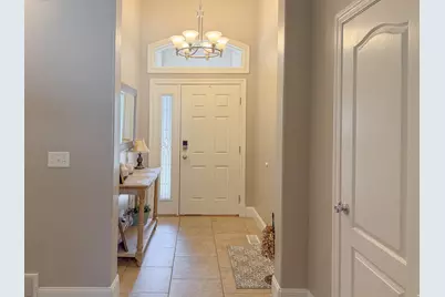 1087 Banbury Dr, Syracuse, UT 84075 - Photo 2