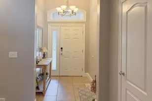 1087 Banbury Dr, Syracuse, UT 84075 - Photo 2