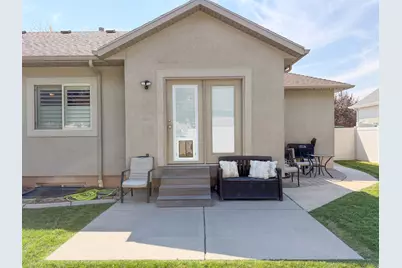 1087 Banbury Dr, Syracuse, UT 84075 - Photo 48