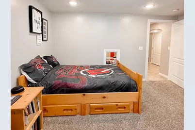 1087 Banbury Dr, Syracuse, UT 84075 - Photo 44