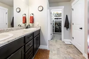 1457 W Waterfront Dr S, Syracuse, UT 84075 - Photo 22