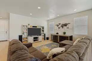 6078 N Boulter Peak Ln, Eagle Mountain, UT 84005 - Photo 8