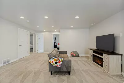 6078 N Boulter Peak Ln, Eagle Mountain, UT 84005 - Photo 38