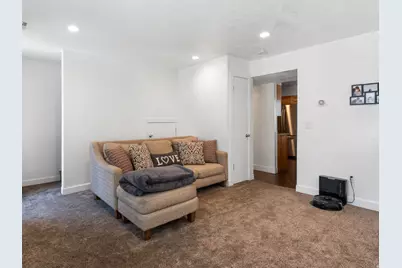 989 Canyon Rd #13, Ogden, UT 84404 - Photo 10