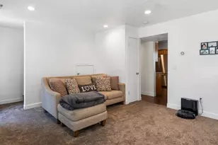 989 Canyon Rd, Ogden, UT 84404 - Photo 10