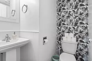 989 Canyon Rd, Ogden, UT 84404 - Photo 18