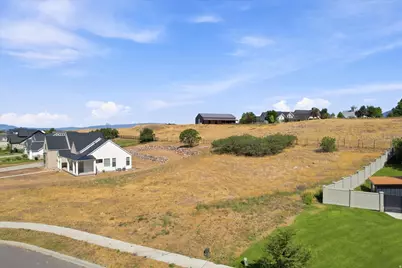 263 E Twin Hollow Cir S #21, Mapleton, UT 84664 - Photo 1