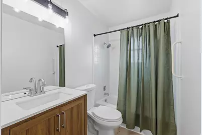 555 W Ontario St N, Tooele, UT 84074 - Photo 10