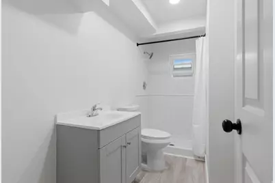 555 W Ontario St N, Tooele, UT 84074 - Photo 16