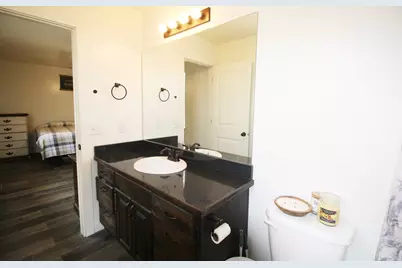 2338 E 4300 S, Naples, UT 84078 - Photo 18
