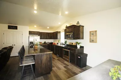 2338 E 4300 S, Naples, UT 84078 - Photo 10